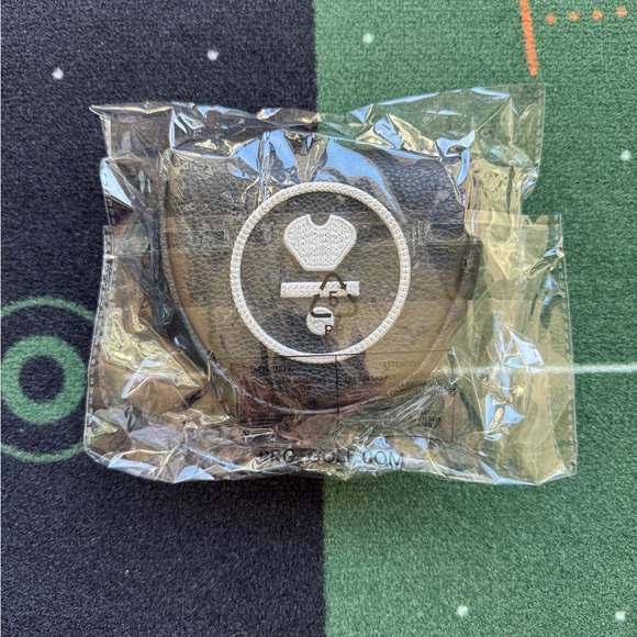 LAB OZ1 Headcover - Picture 5 of 6